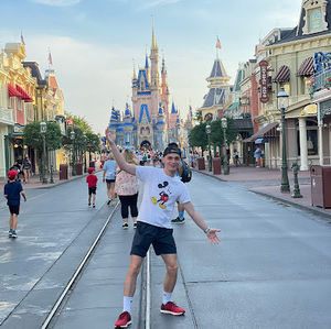 Meet your Posher, Jonathan